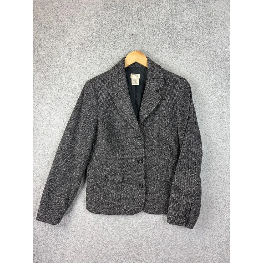 L.L. Bean Blazer Women Medium Gray Herringbone Wool Blend 3 Button Jacket Office